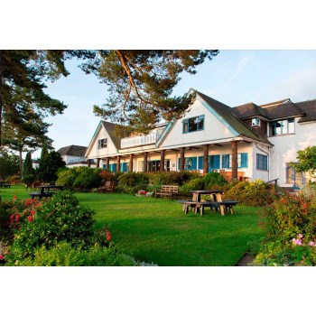 Day retreat voucher at Knoll House worth £75.00