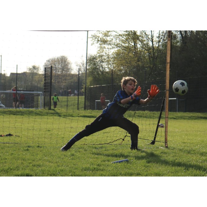 1 to 1 Goalkeeper Training Session with C84 Goalkeeping in Corby
