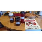 Make jams and chutneys